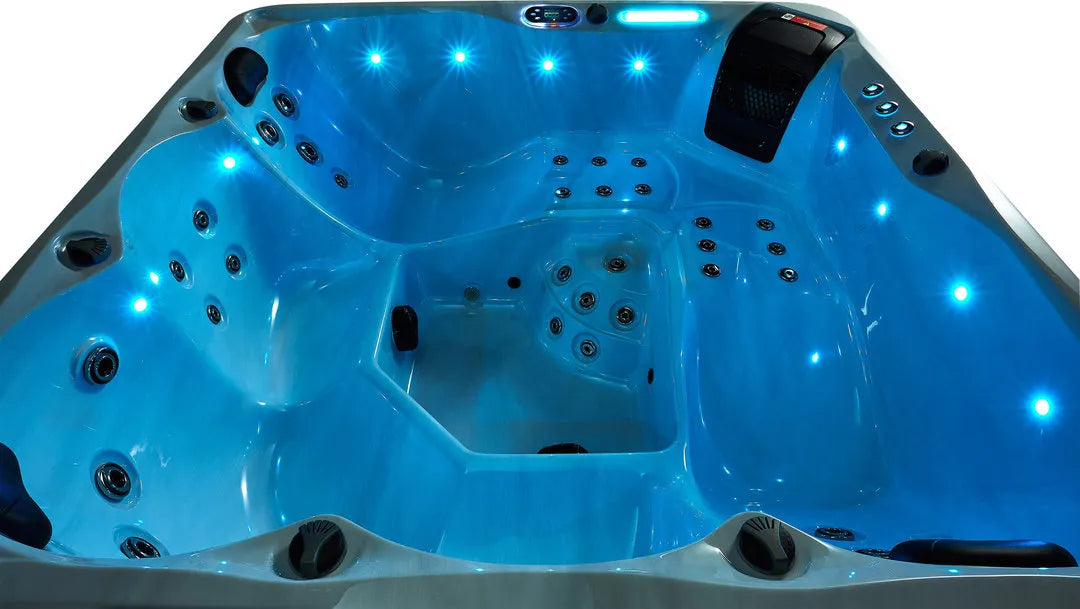 Whirlpool Modell Atlanta | Outdoor | bis 5 Personen | 1000 Liter