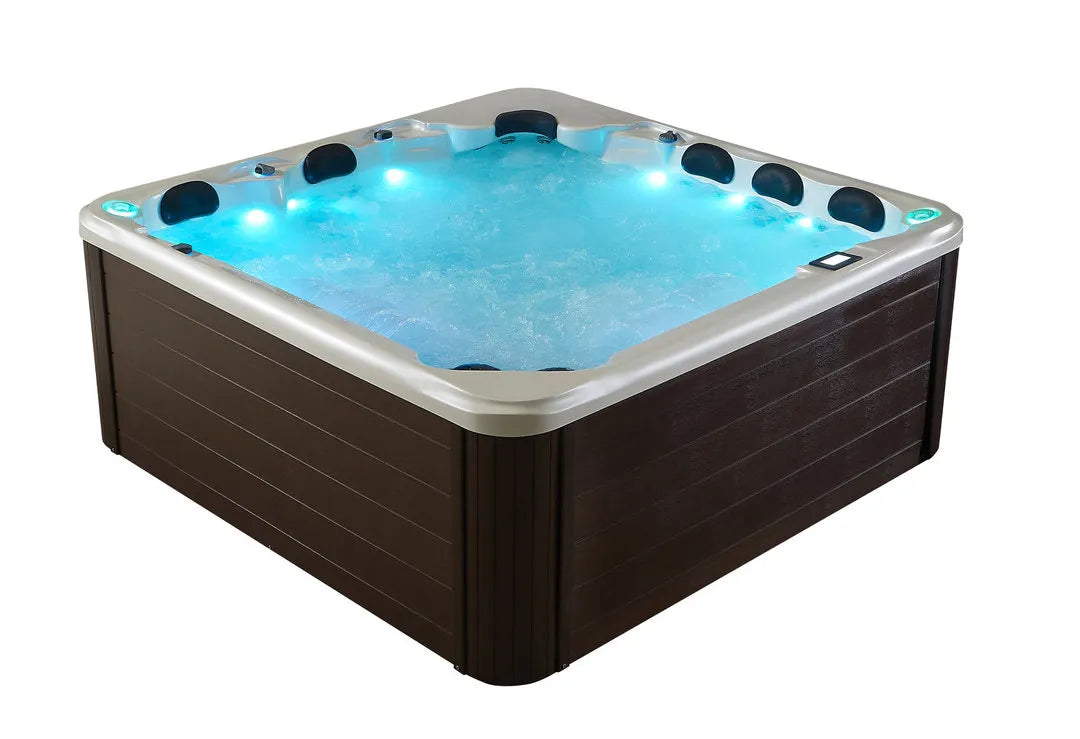 Whirlpool Modell Bremen | Outdoor | bis 6 Personen | 1200 Liter