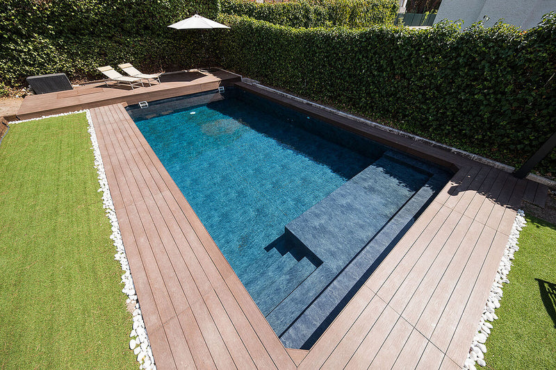 POOLSCHWEIßER