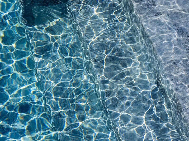 Renolit Alkorplan Ceramics Evolve Poolfolie | 25 x 1,65 m Rolle (41,25 m²)