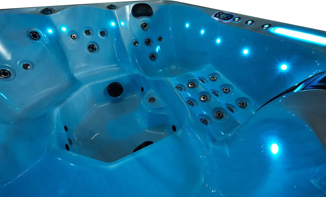 Whirlpool Modell Houston | Outdoor | bis 6 Personen | 1000 Liter